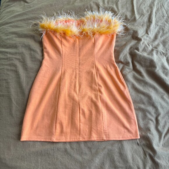 Peppermayo Feather Mini Bodycon Dress size 8 - Picture 2 of 4